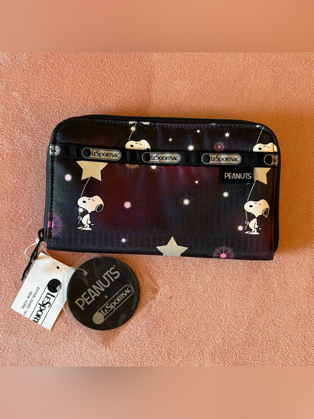 Lesportsac Black Peanuts Snoopy Star Print Phone Case Wallet